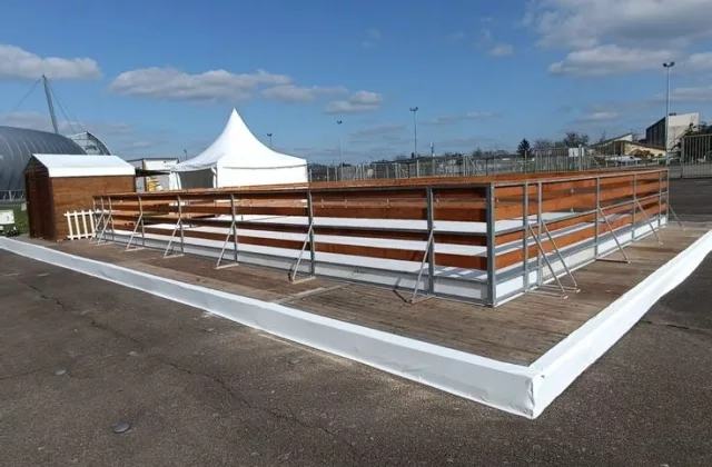 Location patinoire synthétique pour événements