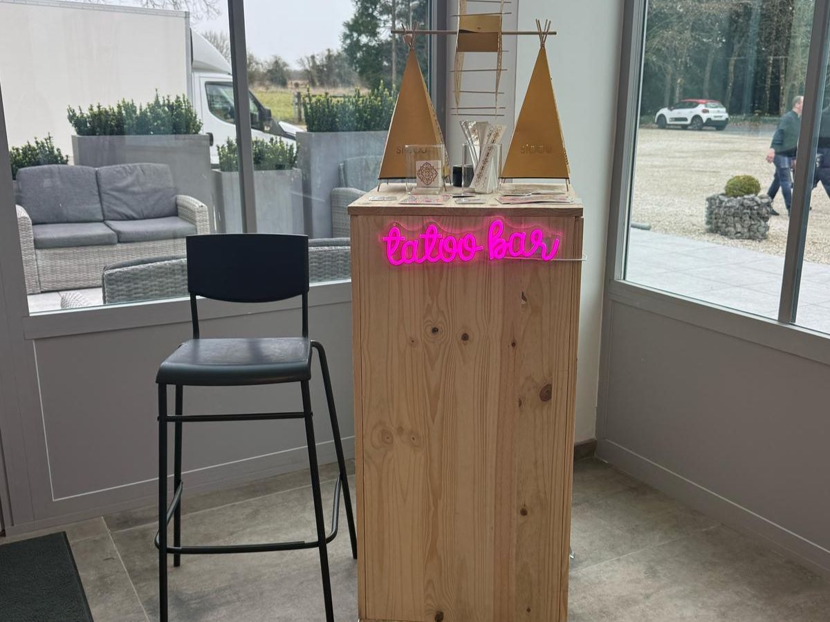 Bar à tatouages temporaires
