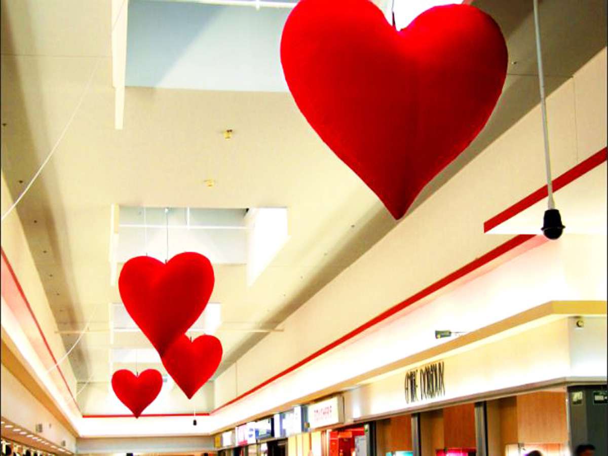 Décoration Evénementielle Saint-Valentin : Location décor Amour, Saint Valentin pour événements