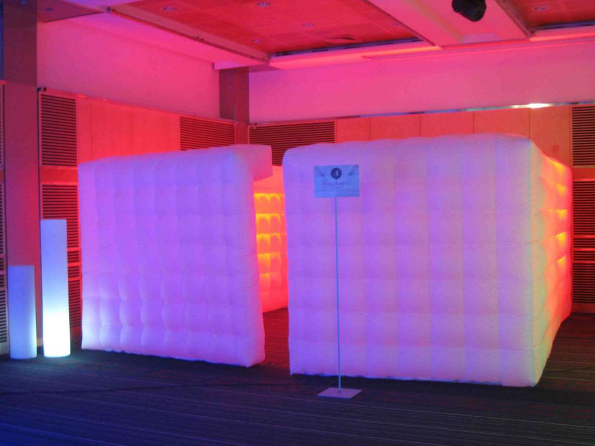 Location Box Gonflable 6x6m Evénementiel - Location Structure et Mobilier Gonflable