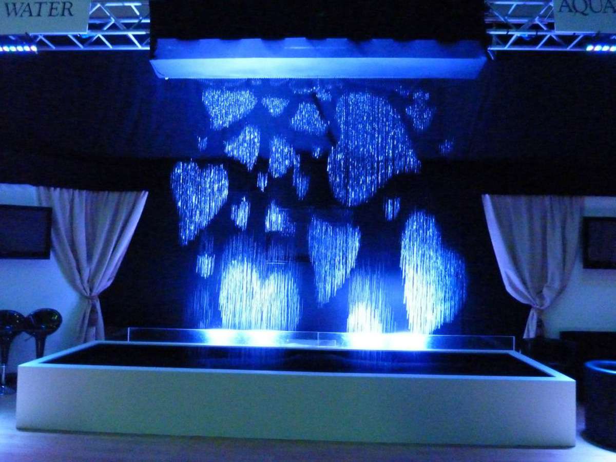 Location Rideau d'Eau Evénementiel - Location Rideau d'Eau projection LED Evénementiel