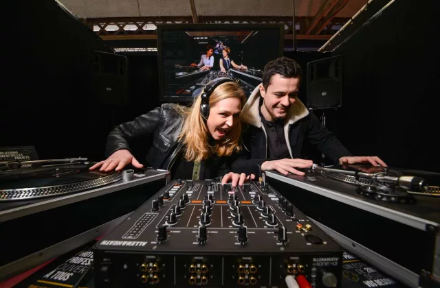 Photocall / Amazing DJ BOOTH