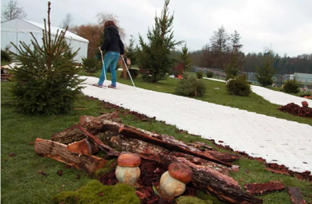 Location Piste de Ski 150m2 pour Evénementiel - Livraison et installation piste ski de fond neige naturelle
