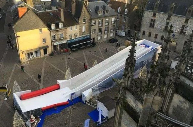 Location Piste de Luge pour Evénementiel - Livraison de piste de luge pour vos événements