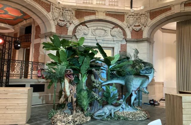 Location de décors dinosaures