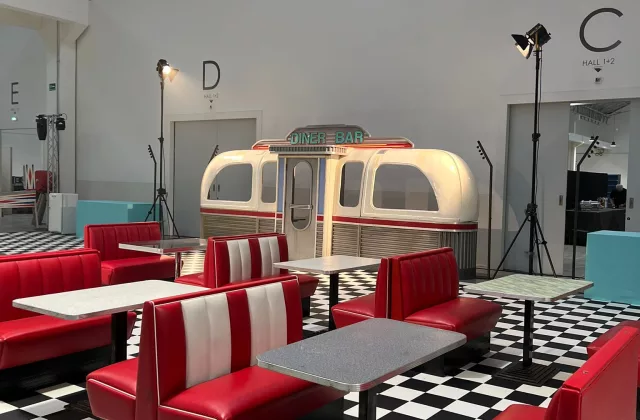 Location décors american diner / années 50-60